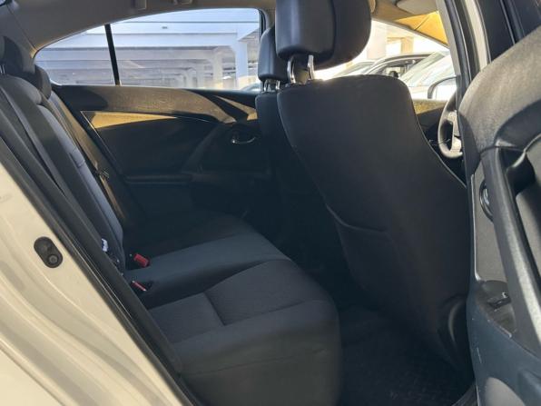 Toyota Avensis III с пробегом 2010 года, цена 1 030 000 рублей, 204550 км, седан, Автокод Объявления
