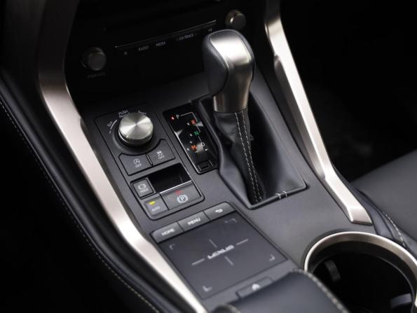 Lexus NX I Рестайлинг с пробегом 2020 года, цена 3 799 000 рублей, 78387 км, внедорожник, Автокод Объявления