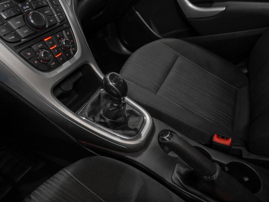 Opel Astra J Москва  - изображение 13
