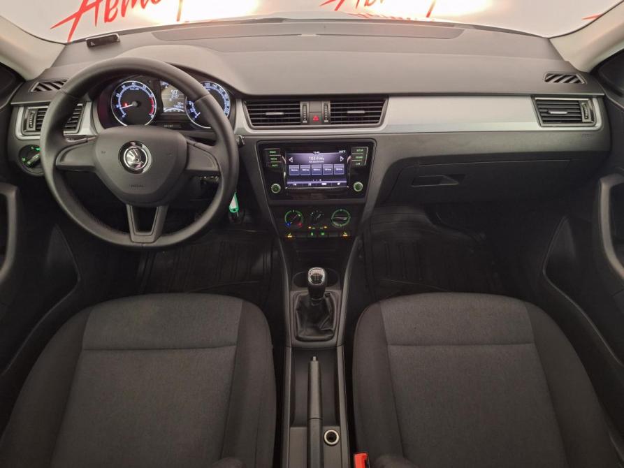 Skoda Rapid I Рестайлинг Псков  - изображение 9
