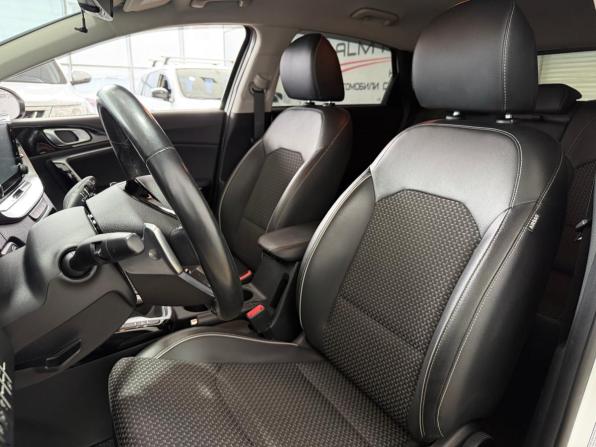 Kia Ceed III с пробегом 2020 года, цена 2 100 000 рублей, 29000 км, хэтчбек, Автокод Объявления