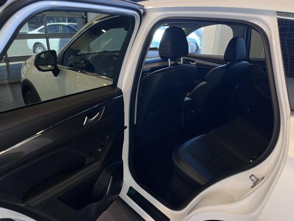 Haval Jolion I Рестайлинг с пробегом 2024 года, цена 2 292 000 рублей, 45606 км, внедорожник, Автокод Объявления