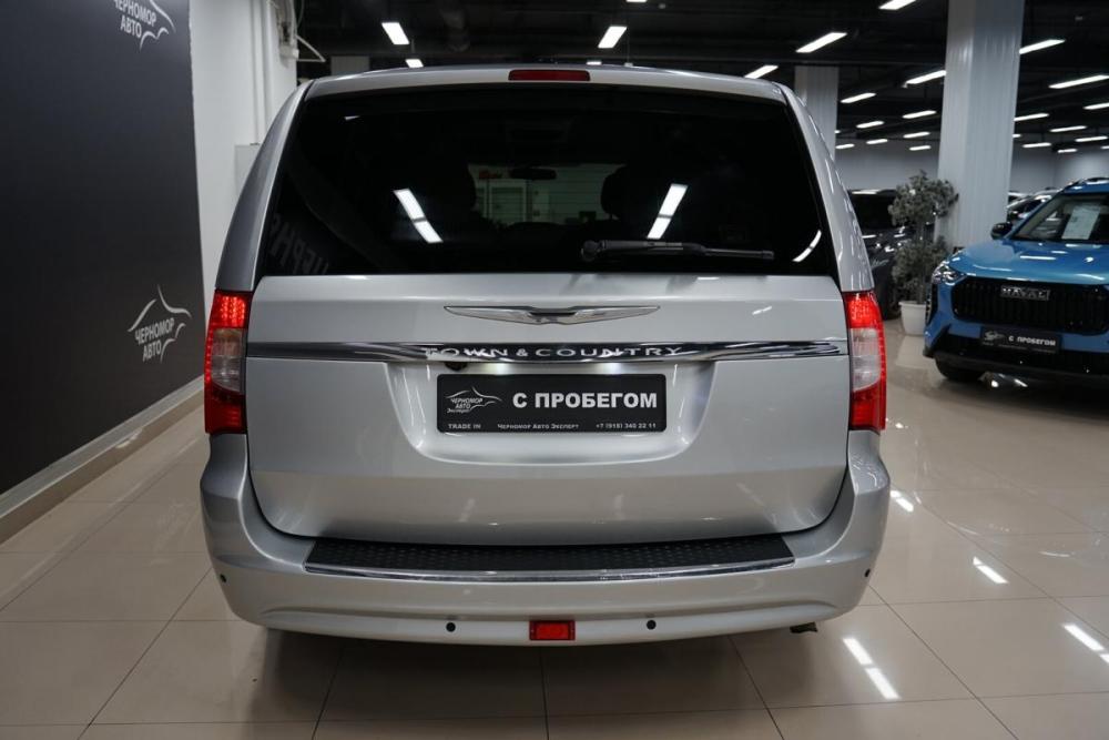 Chrysler Town &amp; Country V Рестайлинг Крым  - изображение 4