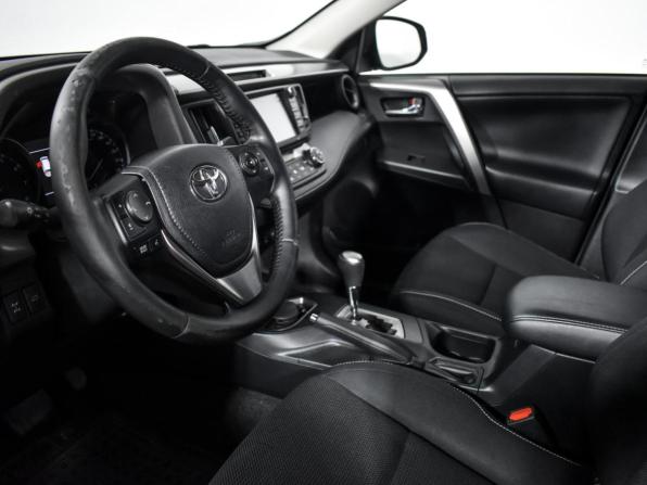 Toyota RAV4 IV (XA40) Рестайлинг с пробегом 2017 года, цена 2 569 000 рублей, 85900 км, внедорожник, Автокод Объявления