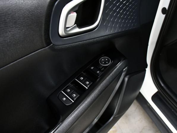 Kia Soul III с пробегом 2022 года, цена 1 897 000 рублей, 124156 км, хэтчбек, Автокод Объявления