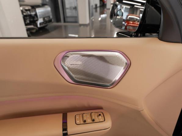 Lynk &amp; Co 900 с пробегом 2026 года, цена 7 900 000 рублей, 29 км, внедорожник, Автокод Объявления