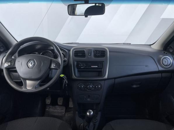 Renault Sandero II с пробегом 2017 года, цена 698 000 рублей, 238523 км, хэтчбек, Автокод Объявления