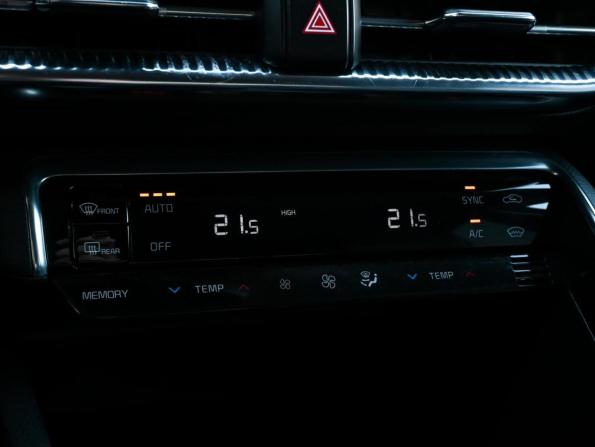 Kia K5 III с пробегом 2021 года, цена 2 449 000 рублей, 106433 км, седан, Автокод Объявления