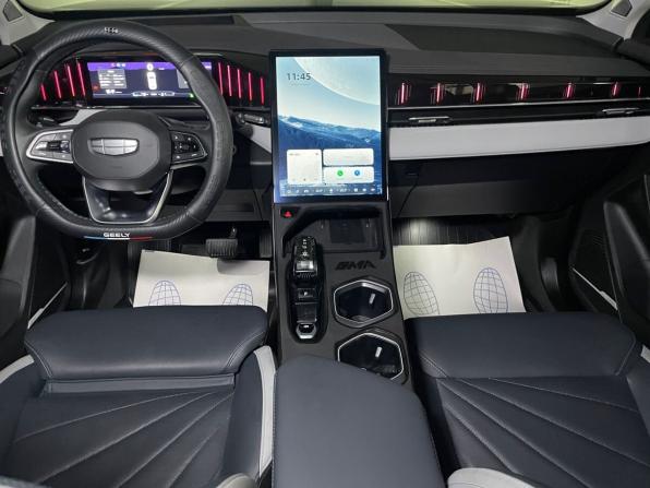 Geely Atlas II с пробегом 2024 года, цена 3 098 000 рублей, 21355 км, внедорожник, Автокод Объявления