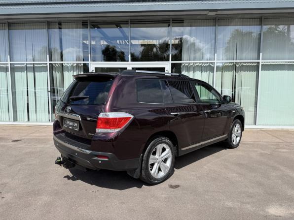 Toyota Highlander II (XU40) Рестайлинг с пробегом 2013 года, цена 2 120 000 рублей, 221038 км, внедорожник, Автокод Объявления