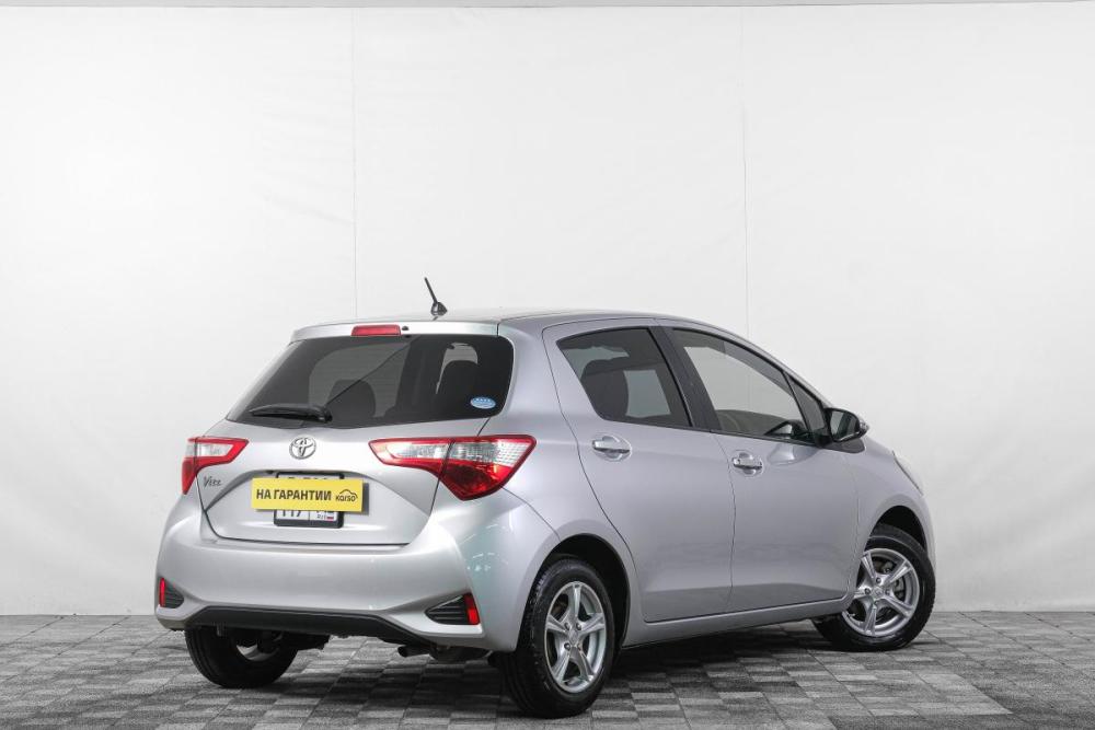 Toyota Vitz III (XP130) Рестайлинг 2 Кемерово  - изображение 7