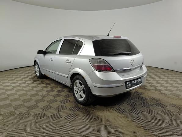 Opel Astra H Рестайлинг с пробегом 2008 года, цена 300 000 рублей, 230000 км, хэтчбек, Автокод Объявления