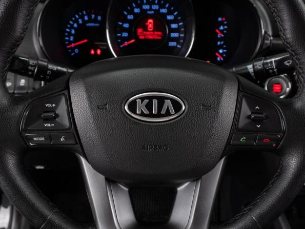Kia Rio III с пробегом 2012 года, цена 899 000 рублей, 178672 км, седан, Автокод Объявления
