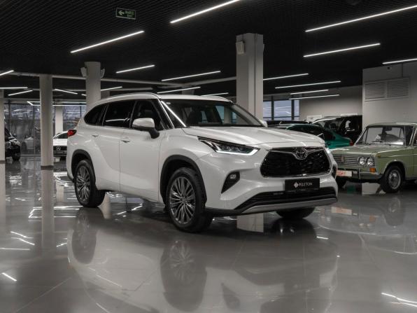 Toyota Highlander IV (XU70) с пробегом 2025 года, цена 5 500 000 рублей, 26 км, внедорожник, Автокод Объявления