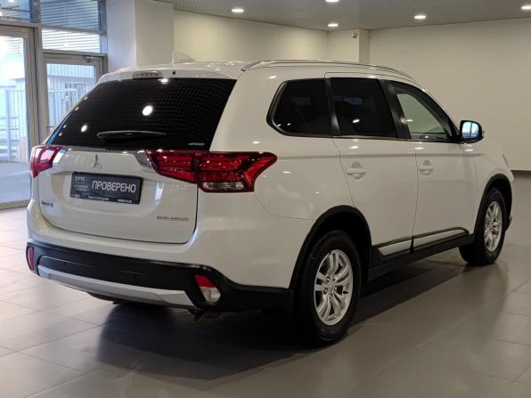 Mitsubishi Outlander III Рестайлинг 2 с пробегом 2017 года, цена 1 867 000 рублей, 190689 км, внедорожник, Автокод Объявления