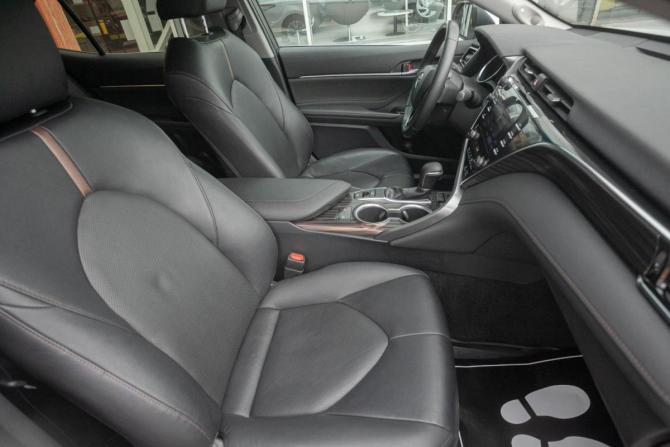 Toyota Camry VIII (XV70) с пробегом 2021 года, цена 2 498 000 рублей, 101000 км, седан, Автокод Объявления