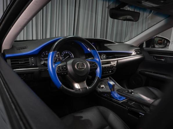 Lexus ES VI Рестайлинг с пробегом 2017 года, цена 2 699 000 рублей, 119245 км, седан, Автокод Объявления