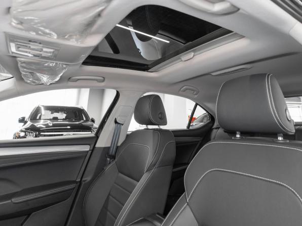 Skoda Superb III Рестайлинг с пробегом 2025 года, цена 3 450 000 рублей, 59 км, лифтбек, Автокод Объявления