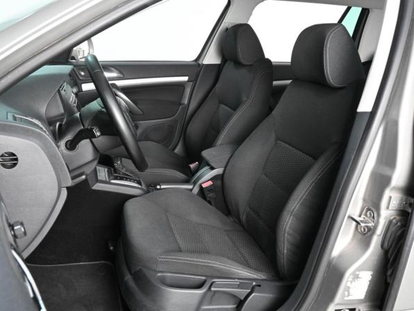 Skoda Octavia II (A5) Рестайлинг с пробегом 2012 года, цена 969 000 рублей, 233229 км, универсал, Автокод Объявления