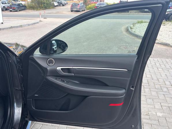 Hyundai Sonata VIII (DN8) с пробегом 2021 года, цена 2 450 000 рублей, 117587 км, седан, Автокод Объявления