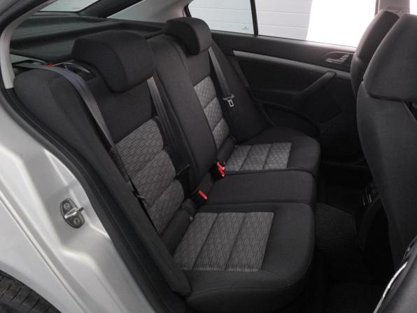 Skoda Octavia II (A5) Рестайлинг с пробегом 2012 года, цена 1 166 000 рублей, 156973 км, лифтбек, Автокод Объявления
