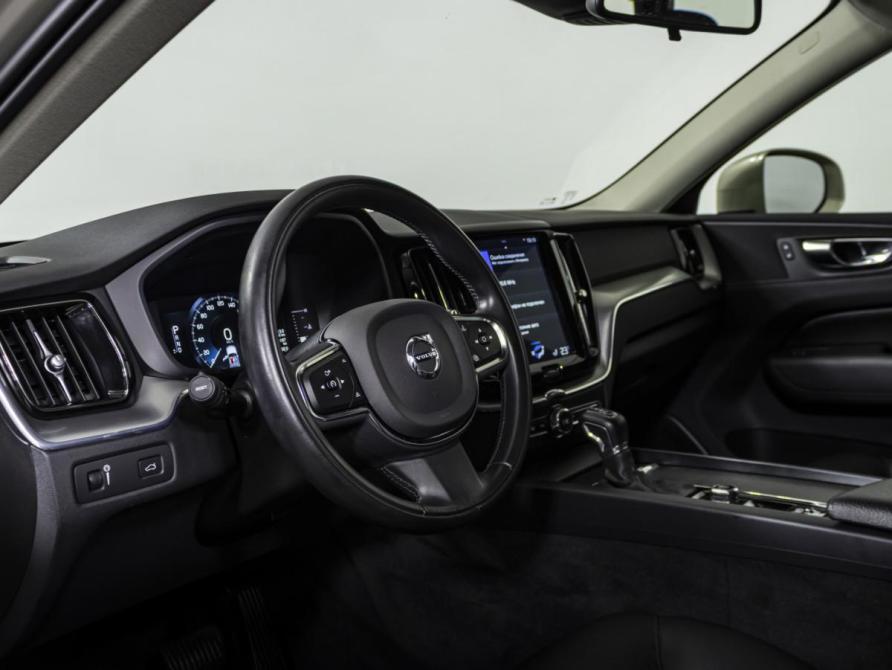 Volvo XC60 II Москва  - изображение 10