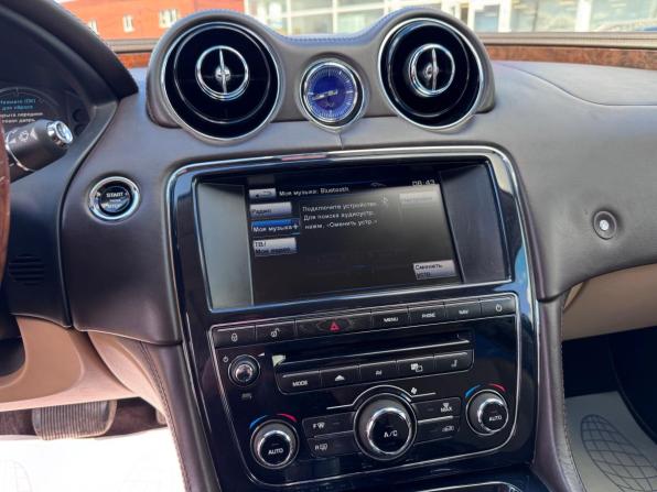 Jaguar XJ IV (X351) с пробегом 2012 года, цена 1 360 000 рублей, 192000 км, седан, Автокод Объявления