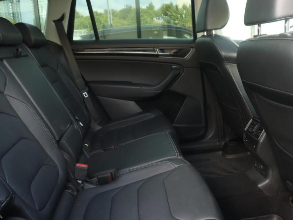 Skoda Kodiaq I с пробегом 2018 года, цена 2 303 000 рублей, 201500 км, внедорожник, Автокод Объявления