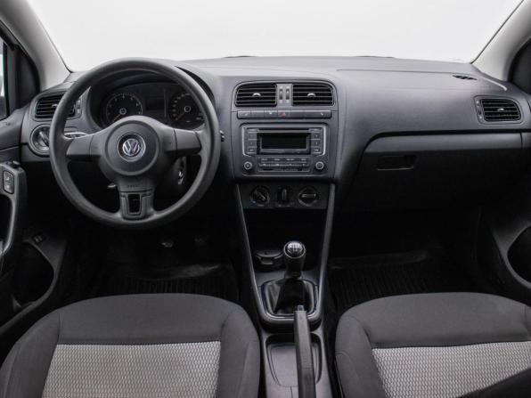 Volkswagen Polo V с пробегом 2013 года, цена 650 000 рублей, 137860 км, седан, Автокод Объявления