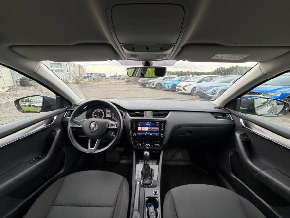 Skoda Octavia III (A7) Рестайлинг с пробегом 2018 года, цена 1 545 000 рублей, 169489 км, лифтбек, Автокод Объявления