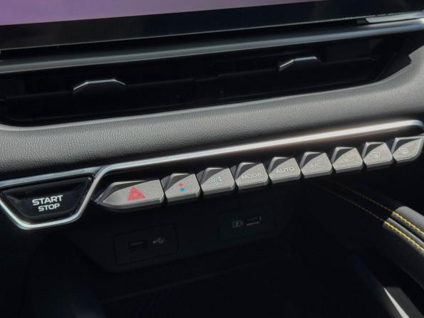 Geely Coolray I Рестайлинг с пробегом 2026 года, цена 2 793 000 рублей, 19 км, внедорожник, Автокод Объявления