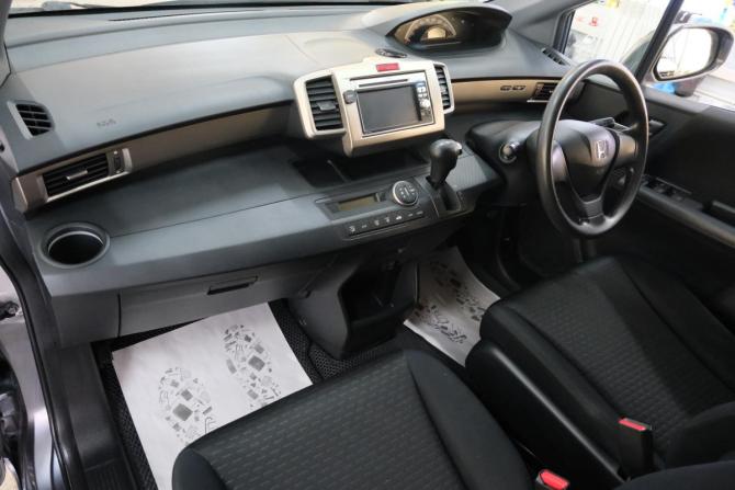Honda Freed I с пробегом 2011 года, цена 1 059 000 рублей, 143000 км, компактвэн, Автокод Объявления
