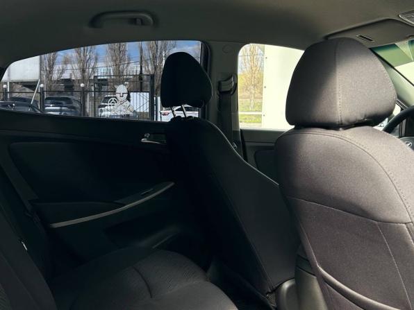 Hyundai Solaris I с пробегом 2012 года, цена 740 000 рублей, 191998 км, седан, Автокод Объявления