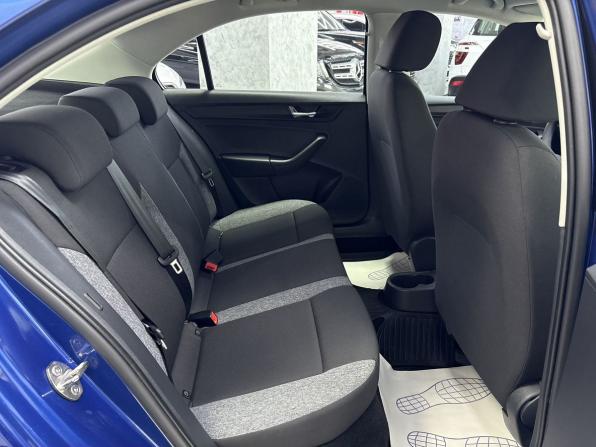 Skoda Rapid II с пробегом 2021 года, цена 1 695 000 рублей, 54371 км, лифтбек, Автокод Объявления
