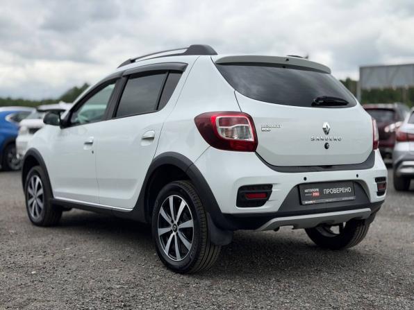 Renault Sandero II Рестайлинг с пробегом 2019 года, цена 1 125 000 рублей, 73392 км, хэтчбек, Автокод Объявления
