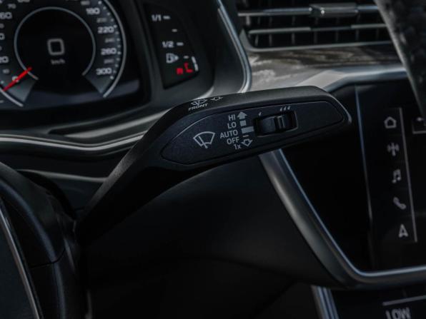 Audi A6 V (C8) с пробегом 2021 года, цена 4 640 000 рублей, 78445 км, седан, Автокод Объявления