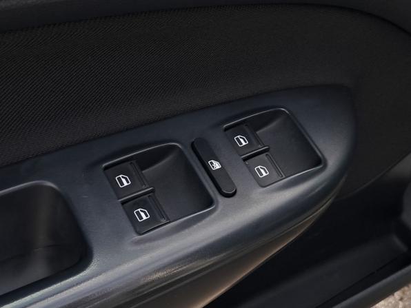 Skoda Octavia II (A5) Рестайлинг с пробегом 2013 года, цена 770 000 рублей, 259250 км, лифтбек, Автокод Объявления