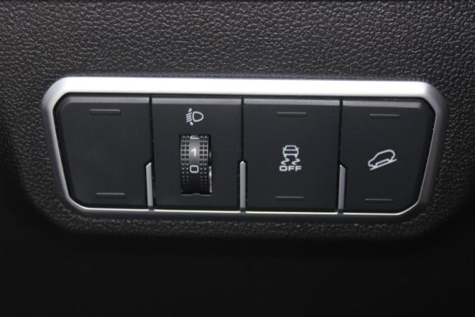 Haval M6 II с пробегом 2024 года, цена 1 877 000 рублей, 22766 км, внедорожник, Автокод Объявления