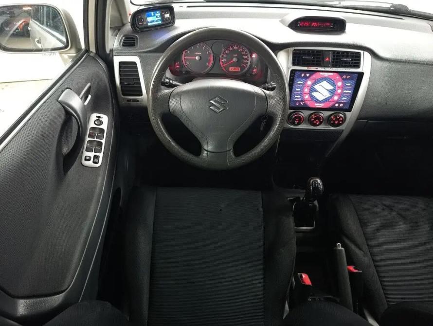 Suzuki Liana I Рестайлинг Санкт-Петербург  - изображение 11