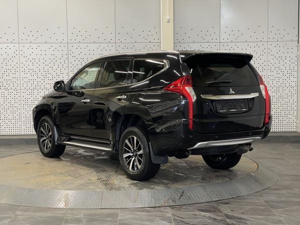 Mitsubishi Pajero Sport III с пробегом 2017 года, цена 1 899 000 рублей, 185709 км, внедорожник, Автокод Объявления