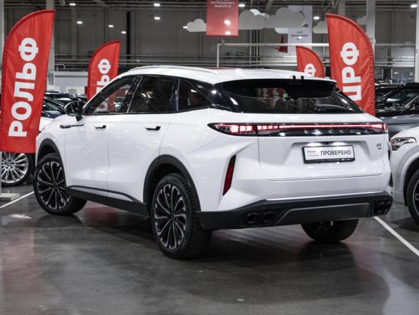 Exeed RX с пробегом 2023 года, цена 2 999 700 рублей, 22909 км, внедорожник, Автокод Объявления