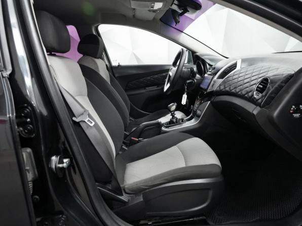 Chevrolet Cruze I Рестайлинг с пробегом 2013 года, цена 550 000 рублей, 260917 км, хэтчбек, Автокод Объявления