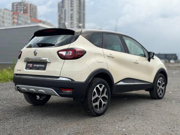 Renault Kaptur I с пробегом 2018 года, цена 1 335 000 рублей, 97723 км, внедорожник, Автокод Объявления