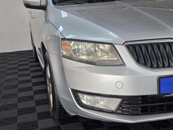 Skoda Octavia III (A7) с пробегом 2014 года, цена 1 100 000 рублей, 180000 км, лифтбек, Автокод Объявления