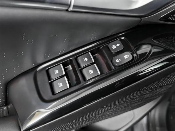 JAC JS6 с пробегом 2022 года, цена 1 747 000 рублей, 22558 км, внедорожник, Автокод Объявления