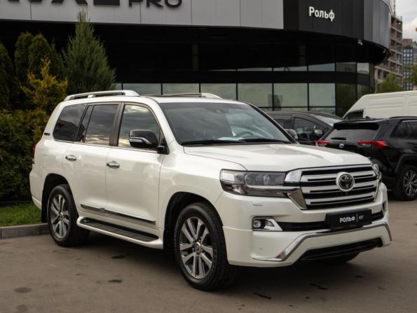 Toyota Land Cruiser 200 Series Рестайлинг 2 с пробегом 2017 года, цена 7 398 000 рублей, 98000 км, внедорожник, Автокод Объявления