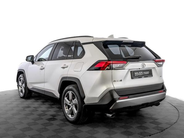 Toyota RAV4 V (XA50) с пробегом 2021 года, цена 3 300 000 рублей, 163197 км, внедорожник, Автокод Объявления