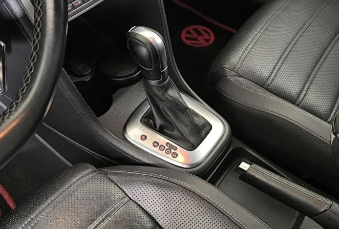 Volkswagen Polo V Рестайлинг с пробегом 2017 года, цена 1 285 000 рублей, 156431 км, седан, Автокод Объявления