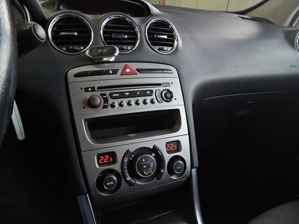 Peugeot 308 I с пробегом 2010 года, цена 530 000 рублей, 240000 км, хэтчбек, Автокод Объявления