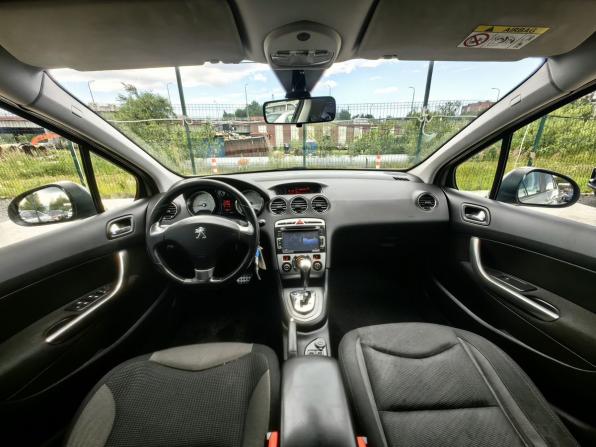 Peugeot 408 I с пробегом 2016 года, цена 569 000 рублей, 230000 км, седан, Автокод Объявления